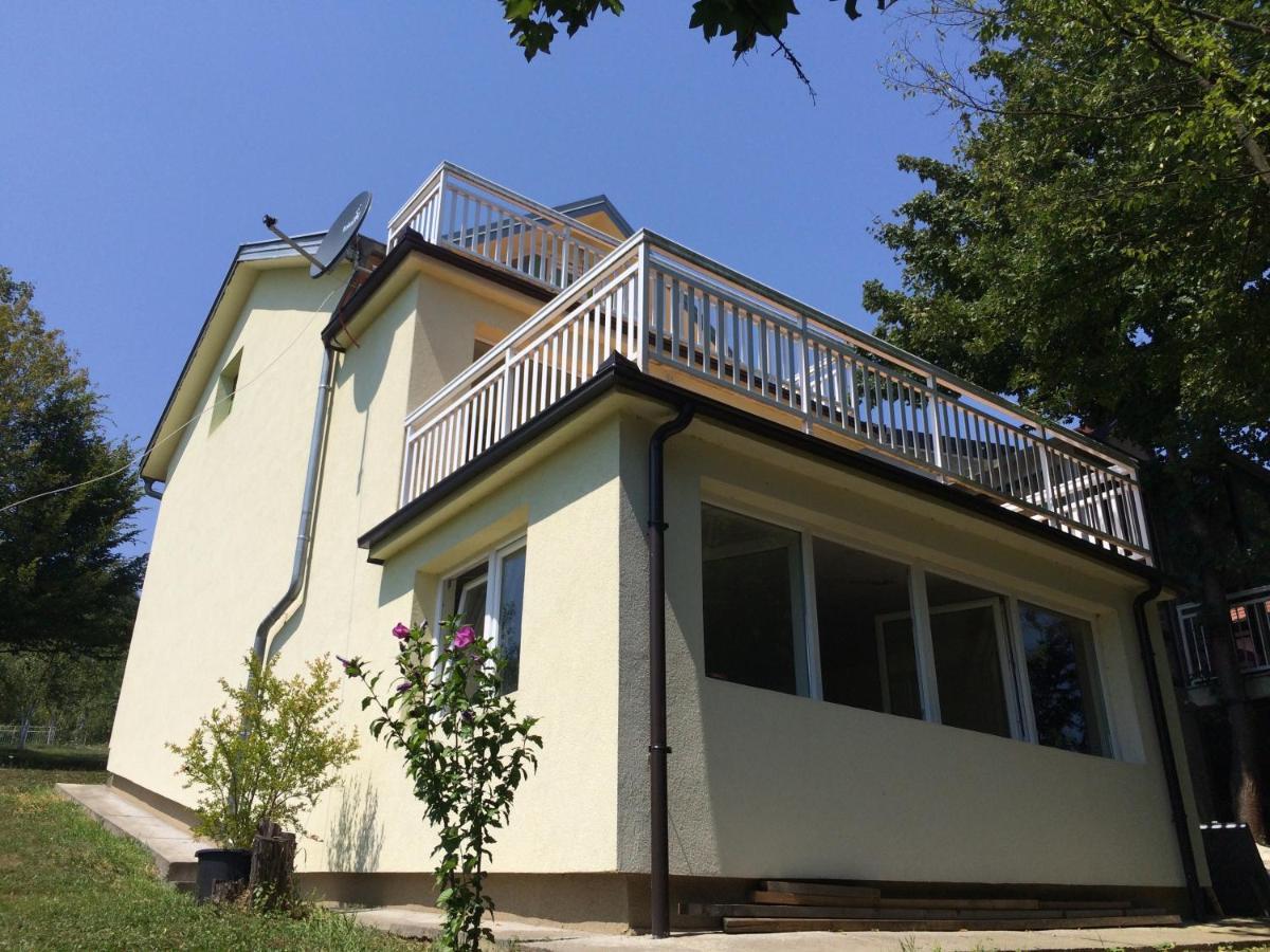 Vila Jezero Snijeznica - Vikendica Exteriér fotografie